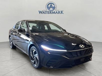 New 2025 Hyundai Elantra Limited