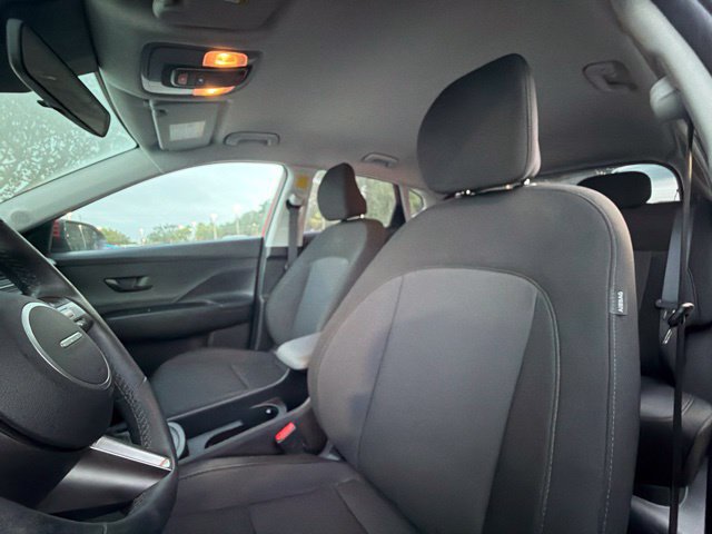 Used 2025 Hyundai Kona SEL FWD image 5
