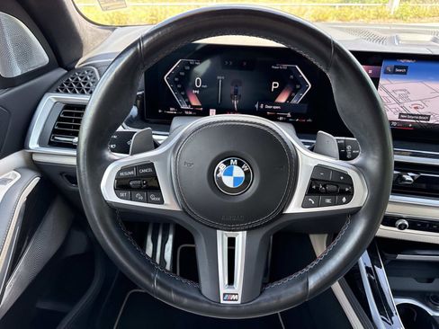 Used 2023 BMW X7 M60i w/ Executive Package AWD/4WD image 19