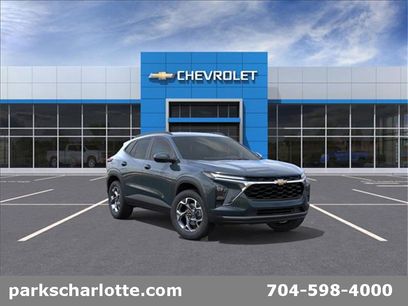 New 2025 Chevrolet Trax LT w/ Driver Confidence Package