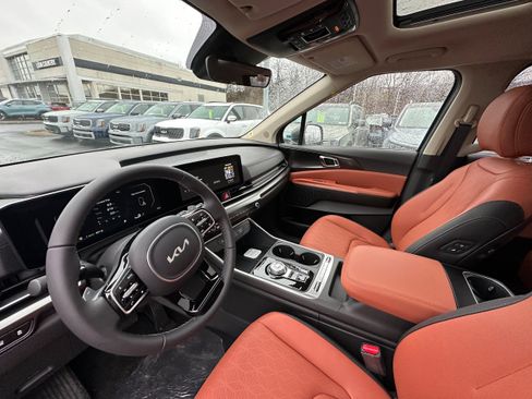 New 2026 Kia Carnival SX image 42