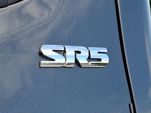 Used 2023 Toyota Tacoma SR5 AWD/4WD image 31