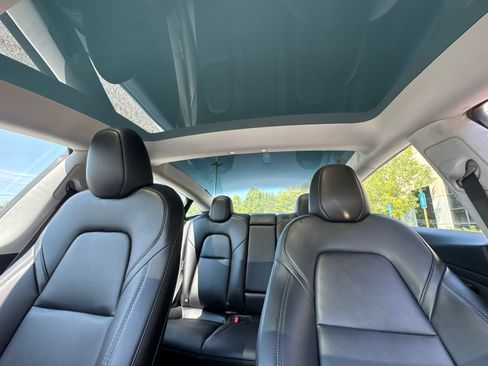 Used 2023 Tesla Model 3 Standard Range RWD image 30