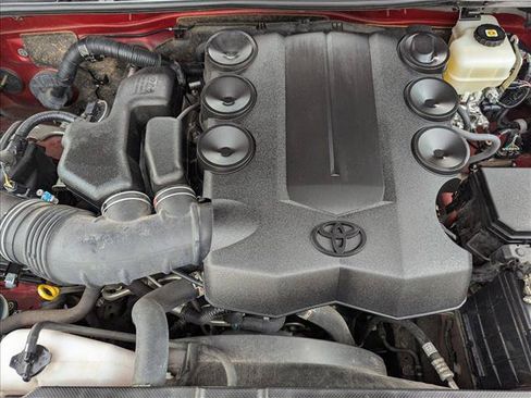 Used 2022 Toyota 4Runner SR5 AWD/4WD image 22