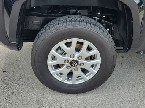 Certified 2025 Toyota Tacoma SR5 RWD image 8