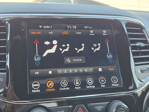 Certified 2021 Jeep Grand Cherokee Laredo X image 10