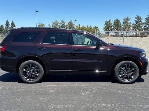 New 2026 Dodge Durango GT w/ Blacktop Package AWD/4WD image 2