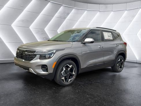New 2026 Kia Seltos S FWD image 1