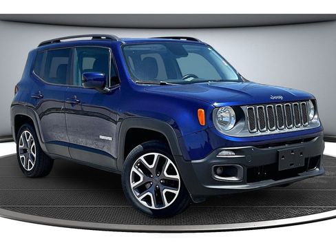 Used 2016 Jeep Renegade Latitude AWD/4WD image 15