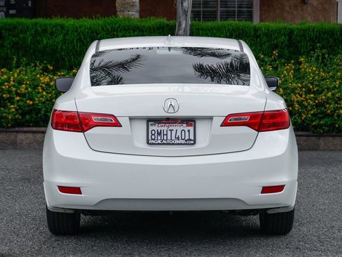 Used 2013 Acura ILX w/ Premium Package FWD image 7