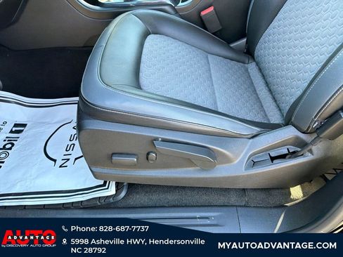 Used 2018 Chevrolet Colorado Z71 image 12
