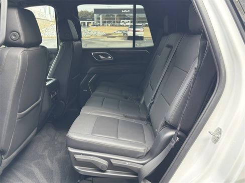 Used 2023 Chevrolet Tahoe Z71 w/ Luxury Package image 21