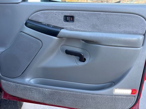 Used 2002 Chevrolet Silverado 2500 LT w/ Off-Road Skid Plate Pkg image 19