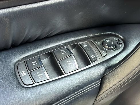 Used 2022 Nissan Armada SL w/ Midnight Edition Package AWD/4WD image 14