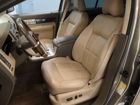 Used 2008 Lincoln MKX 2WD image 3