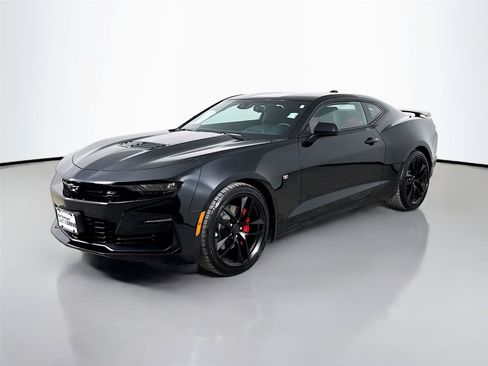 Used 2024 Chevrolet Camaro SS RWD image 5