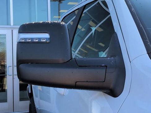 New 2026 RAM 2500 Laramie w/ Night Edition AWD/4WD image 9