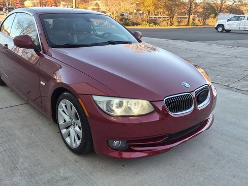 Used 2013 BMW 328i Convertible image 9