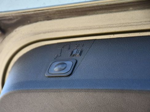 Used 2014 Ford Escape Titanium FWD image 21