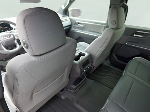 New 2026 GMC Sierra EV Elevation image 22