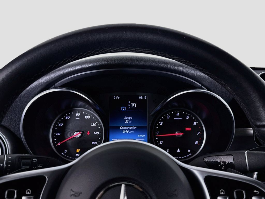 Used 2022 Mercedes-Benz GLC 300 image 10