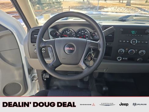 Used 2011 GMC Sierra 2500 W/T image 14