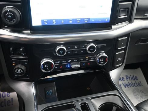 Used 2021 Ford F150 Lariat w/ Equipment Group 502A High AWD/4WD image 18