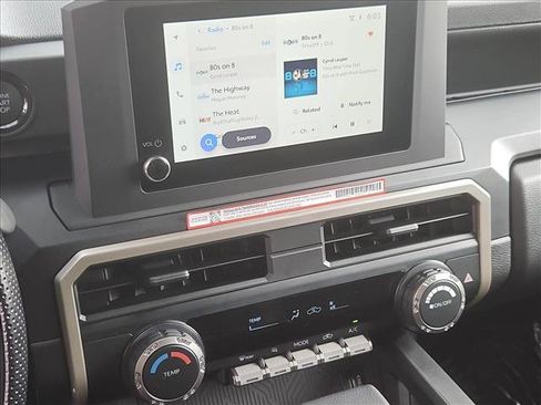 Certified 2026 Toyota Tacoma SR w/ SR Upgrade Package AWD/4WD image 19