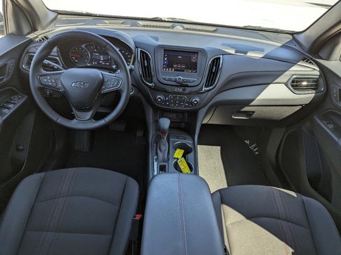 Used 2023 Chevrolet Equinox RS image 10