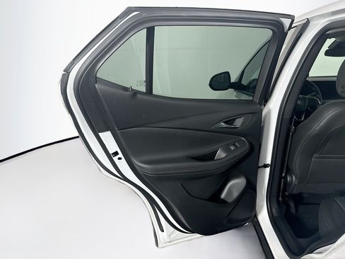 Used 2025 Buick Encore GX Preferred FWD image 25
