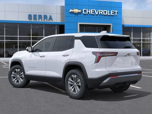 New 2026 Chevrolet Equinox LT w/ Convenience Package II FWD image 3