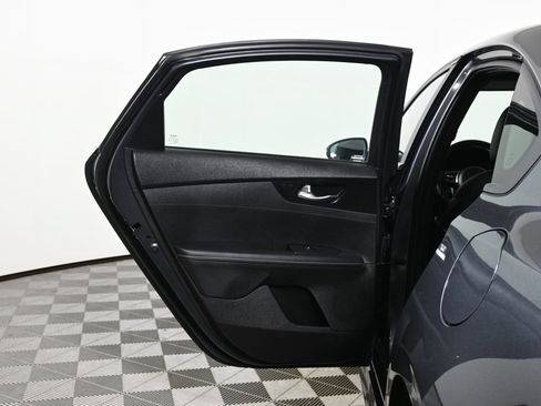 Used 2023 Kia Forte GT-Line FWD image 28