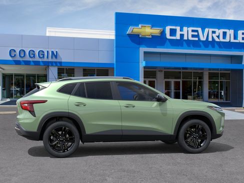 New 2026 Chevrolet Trax ACTIV w/ Driver Confidence Package FWD image 5