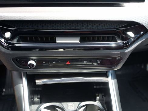 Used 2025 BMW i4 eDrive40 w/ Premium Package RWD image 21