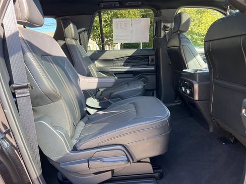 Used 2024 Ford Expedition Max Platinum image 26