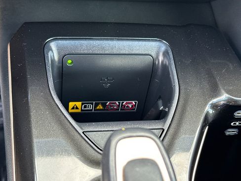 Used 2024 Toyota Crown AWD/4WD image 28