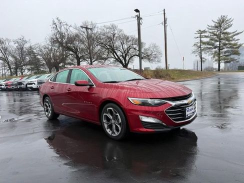 Used 2024 Chevrolet Malibu LT image 8