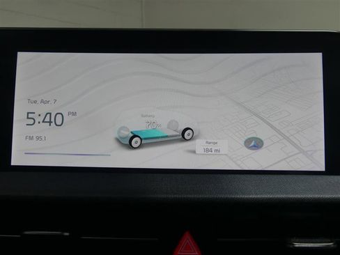 Used 2024 Kia EV6 Wind image 43