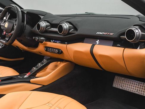 Certified 2023 Ferrari 812 GTS image 20