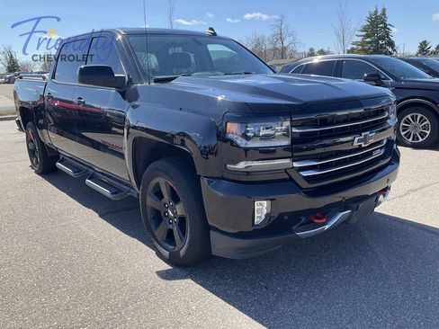 Used 2017 Chevrolet Silverado 1500 LTZ Z71 w/ Redline Edition AWD/4WD image 8