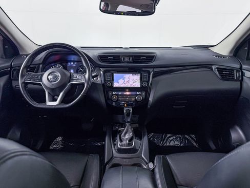 Used 2022 Nissan Rogue Sport SL w/ Premium Package image 14