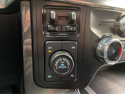 Used 2023 Ford F150 Lariat w/ Equipment Group 502A High image 38