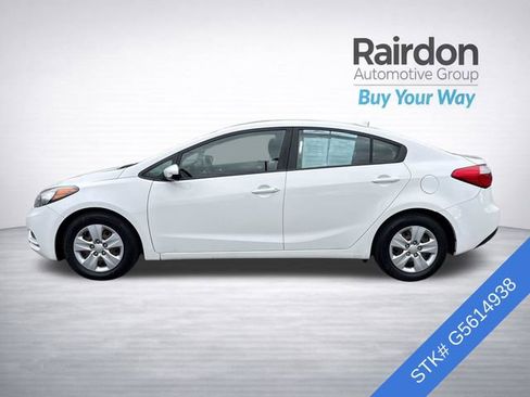 Used 2016 Kia Forte LX FWD image 4