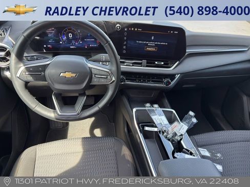 Certified 2024 Chevrolet TrailBlazer LT w/ Convenience Package FWD image 14