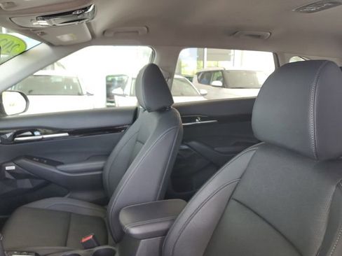 Certified 2024 Kia Seltos SX image 16