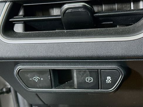 Used 2025 Kia K4 LXS image 16