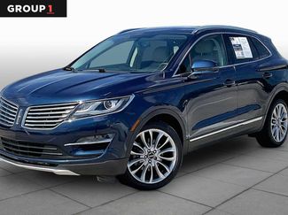 Used 2017 Lincoln MKC Reserve FWD video 1