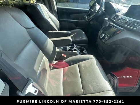 Used 2016 Honda Odyssey Touring image 9