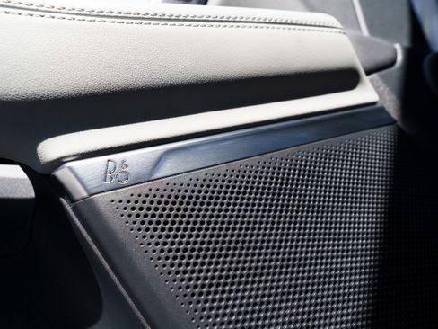 Used 2026 Ford Expedition Platinum image 23