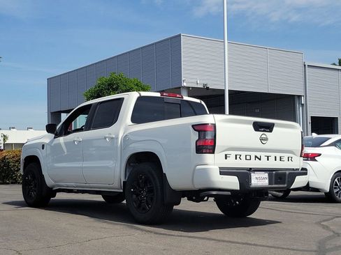 New 2026 Nissan Frontier SV RWD image 2